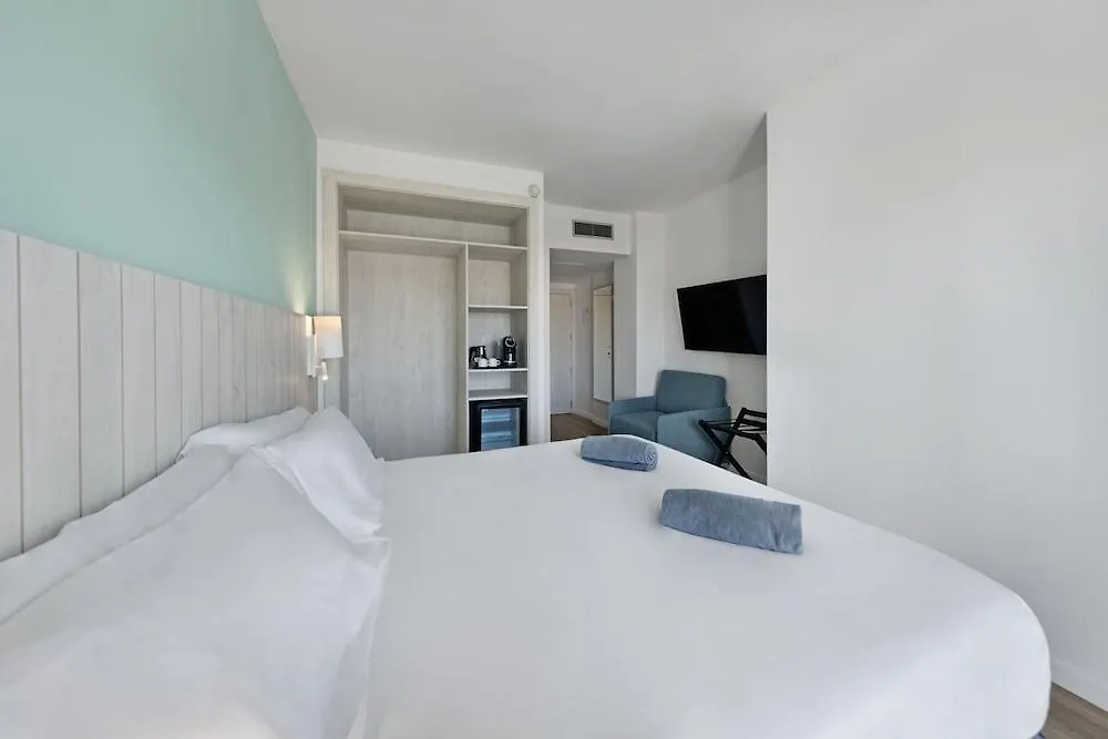 Barcelo Ponent Beach Cala D´Or 4*,